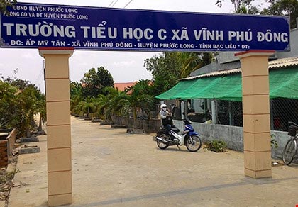 Bắt giam hiệu trưởng dâm ô 7 học sinh tiểu học - 1