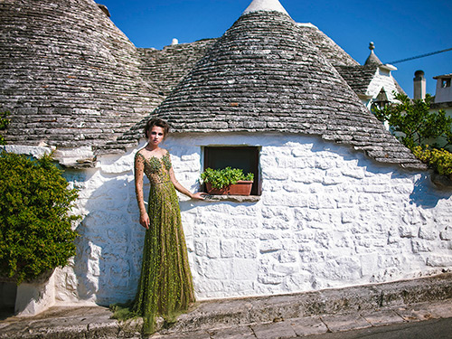 Kim Tuyến diện váy cưới, mơ màng giữa ngôi làng cổ Ý - 11