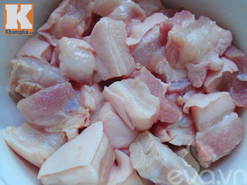 Thịt ba chỉ đảo lá mắc mật thơm nức mũi - 2