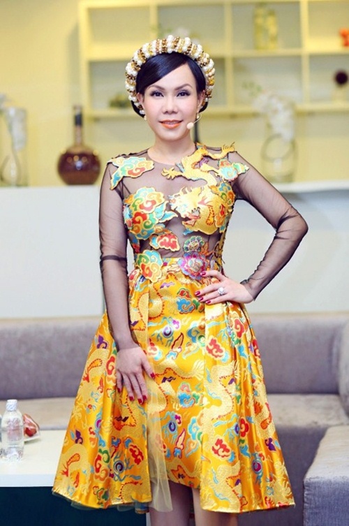 Việt Hương lộng lẫy thử trang phục cho gala VN#039;s Got Talent - 11