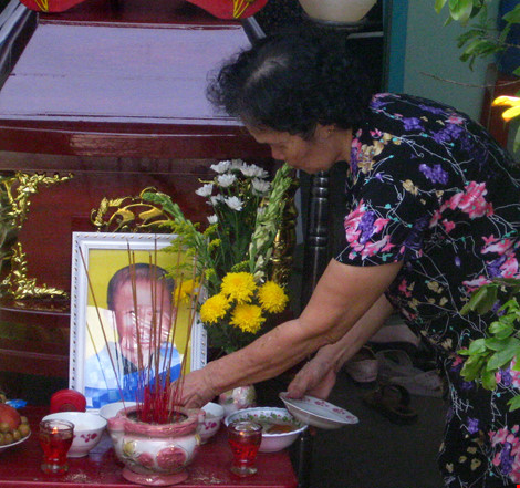 Chơi công viên, bé trai 10 tuổi bị điện giật tử vong - 2