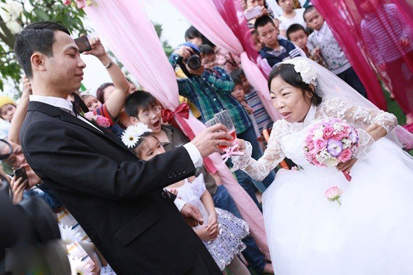 Không cần tiền tỉ, đây mới là những đám cưới ngàn người ngưỡng mộ - 2