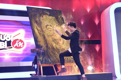 Long Nhật tuyên bố: quot;Bà tám showbiz đã chết!quot; - 13
