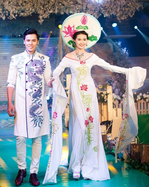 Phan Thị Mơ kiều diễm với áo dài cưới - 1