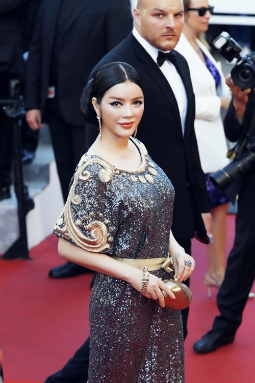 Lý Nhã Kỳ được bảo vệ cẩn mật tại Cannes - 11
