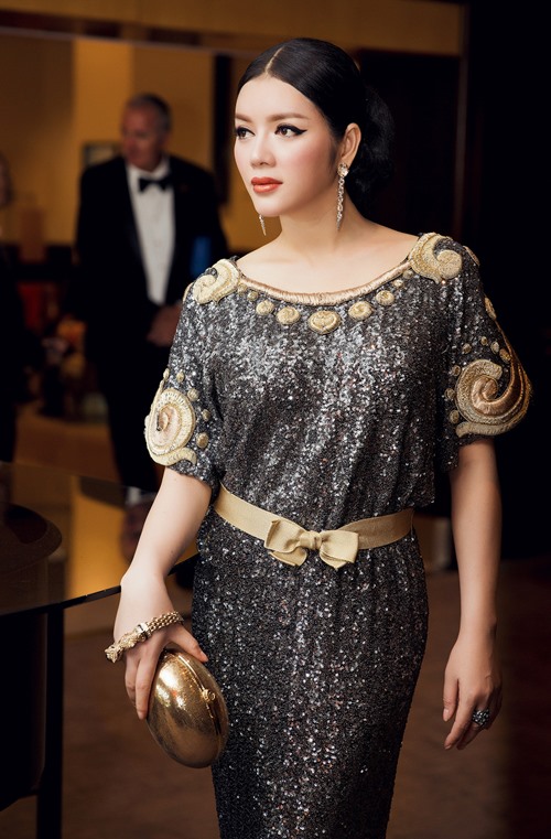Lý Nhã Kỳ được bảo vệ cẩn mật tại Cannes - 4