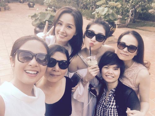 Hà Hồ, Phạm Hương vui vẻ bên nhau mặc scandal bủa vây - 14