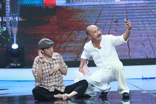 Hoài Linh, Thúy Nga đóng giả ăn xin tật nguyền lừa đảo - 5
