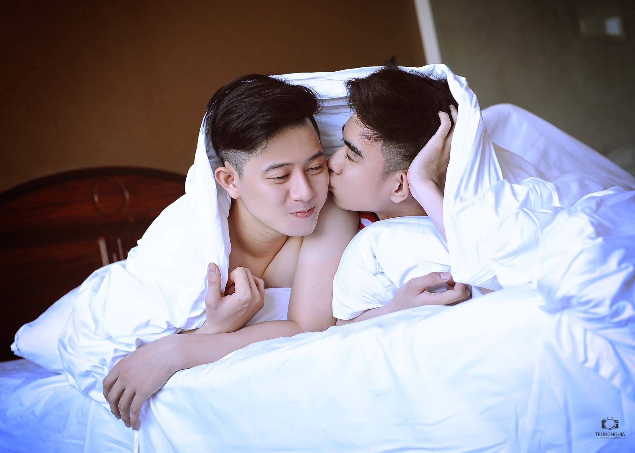Chuyện tình trai đẹp yêu nhau khiến thiên hạ phát thèm - 6