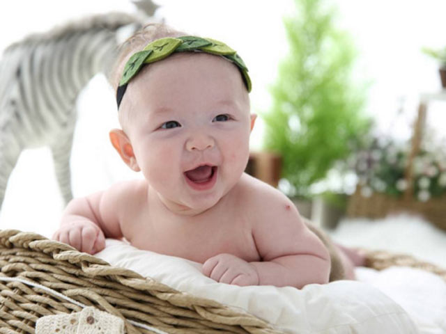 Chuyên gia mách cách trị rôm sảy cực nhanh khỏi cho bé