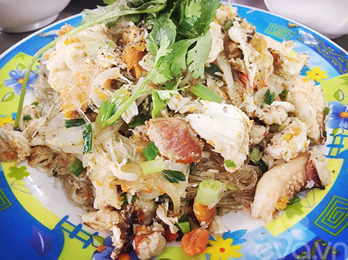 Miến xào cua ngon ngậy khó cưỡng ở Đinh Tiên Hoàng - 4