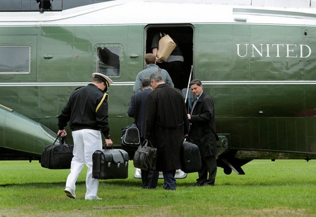 Bí mật trong vali hạt nhân ông Obama mang sang Hà Nội - 1