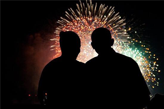 Tổng thống Obama: Người chồng vĩ đại đây rồi! - 2