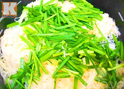 Bữa sáng đơn giản với hủ tiếu xào nấm - 7