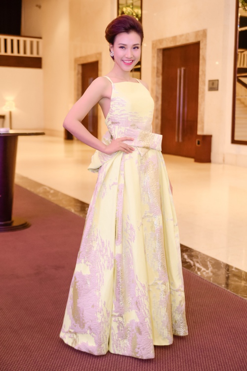 Kỳ Duyên xinh rạng ngời sau nghi án phẫu thuật thẩm mỹ - 8