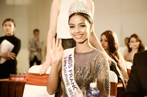 Kỳ Duyên xinh rạng ngời sau nghi án phẫu thuật thẩm mỹ - 7