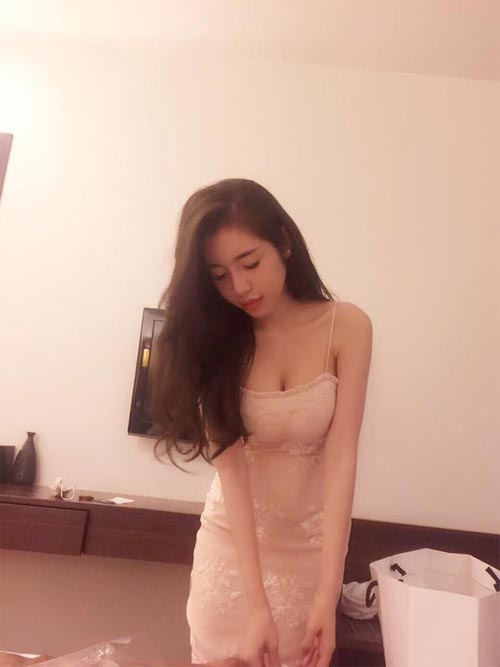 Phạm Hương bị Lan Khuê “dìm hàng” khi đang ngủ - 7