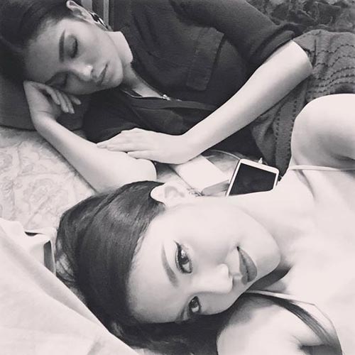 Phạm Hương bị Lan Khuê “dìm hàng” khi đang ngủ - 1