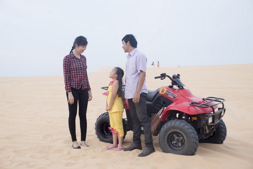 Bạn trai Ngọc Lan quot;đối đầuquot; Nhan Phúc Vinh trong phim - 7