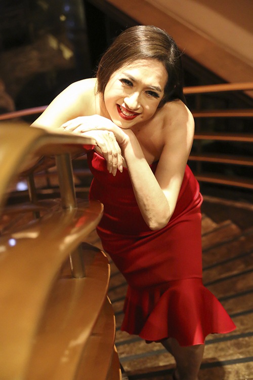 Danh ca Ý Lan kể về cú sốc mất đứa con thứ 6 - 6