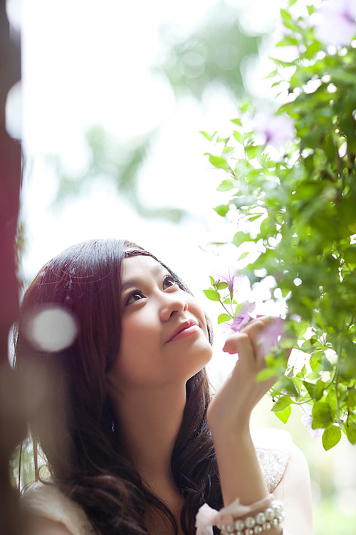 Mỏi mắt ngắm body của gái một con sexy nhất nhì Vbiz - 14