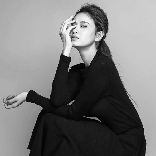 Mỏi mắt ngắm body của gái một con sexy nhất nhì Vbiz - 8