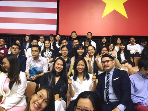 Suboi trổ tài đọc rap điêu luyện trước Tổng thống Obama - 2