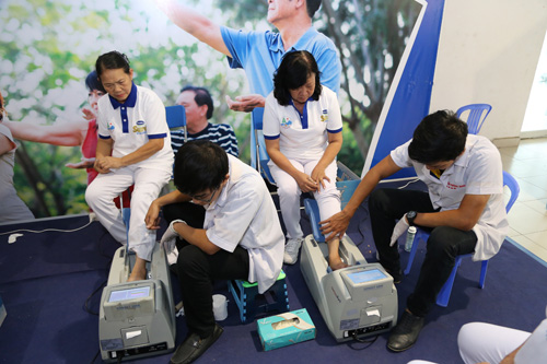 Vinamilk sure prevent tiếp tục hành trình tư vấn dinh dưỡng cho người cao tuổi - 2