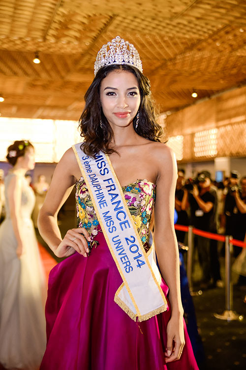 Hồng Quế lần đầu xuất hiện trước truyền thông sau khi có bầu - 4