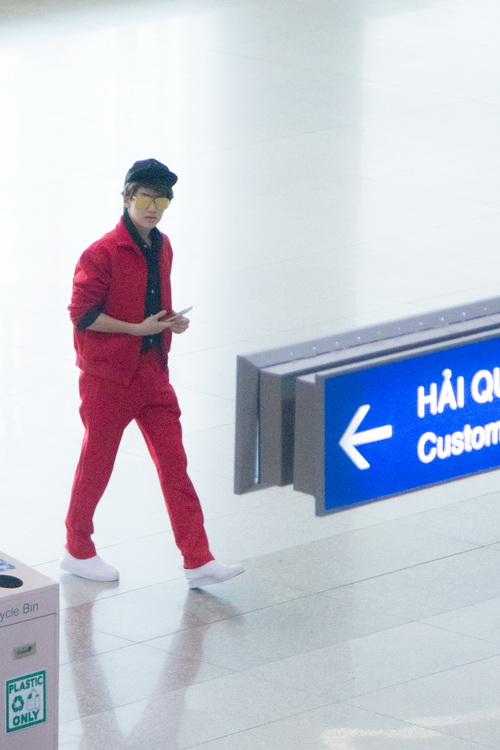 Mỹ nam quot;Tình yêu không có lỗiquot; liên tục quot;tự sướngquot; cùng fan Việt - 3