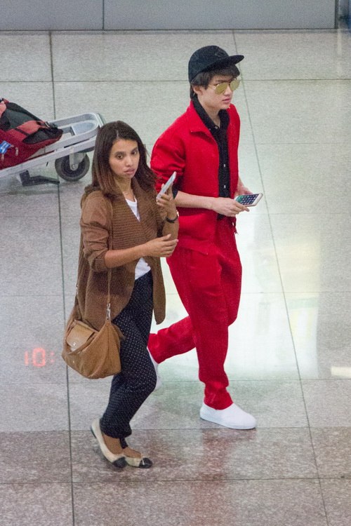 Mỹ nam quot;Tình yêu không có lỗiquot; liên tục quot;tự sướngquot; cùng fan Việt - 5