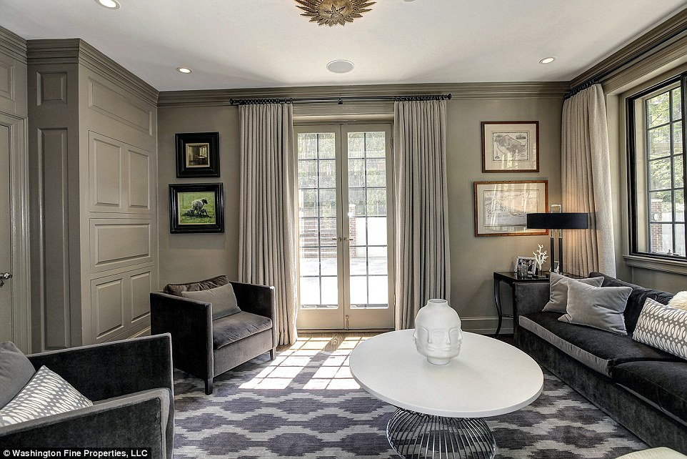 Trở về từ Việt Nam, Obama chuẩn bị ra ngoài thuê nhà ở - 4