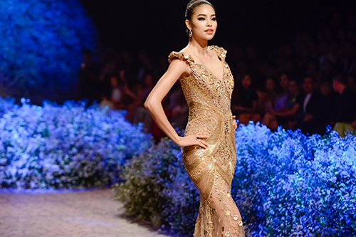 Phạm Hương, Kỳ Duyên đại chiến với váy xuyên thấu - 17