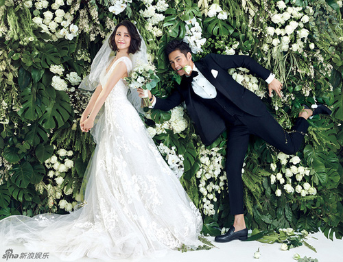 Thêm loạt ảnh cưới ngọt ngào của mỹ nam quot;Anh hùng xạ điêuquot; - 1