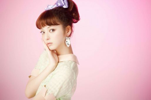 Tóc ngắn mái ngố giữ mãi nhan sắc tuổi đôi mươi - 19