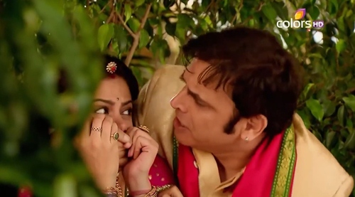 quot;Cô dâu 8 tuổiquot;: Kẻ cuồng tình theo đuổi Anandi trả giá ra sao - 2