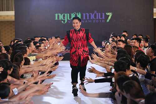 Cô nàng sinh viên nấm lùn quyết tâm đi thi Next Top - 9