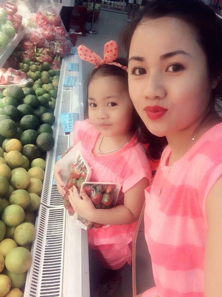 Gặp hai mẹ con Hà Nội cứ xuống phố là được khen tấm tắc - 19