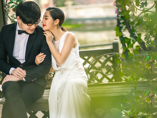 Kẻ thứ ba quỳ gối xin tôi hãy nhường chồng - 1