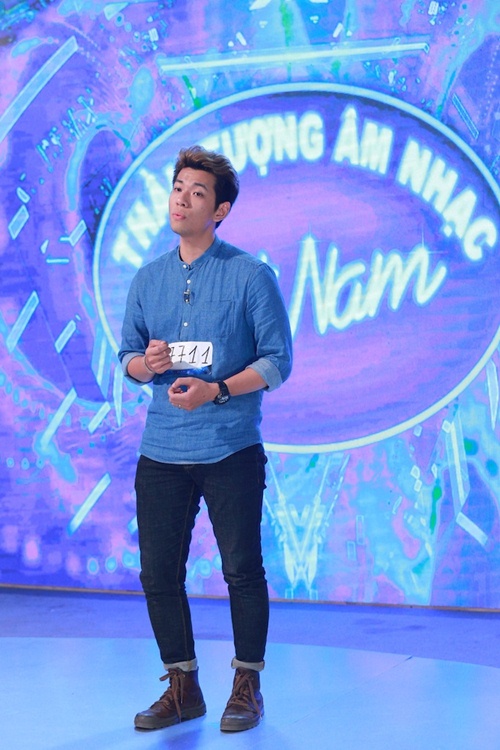 Cô quot;con dâu Việtquot; người Philippines bật khóc tại Vietnam Idol - 12