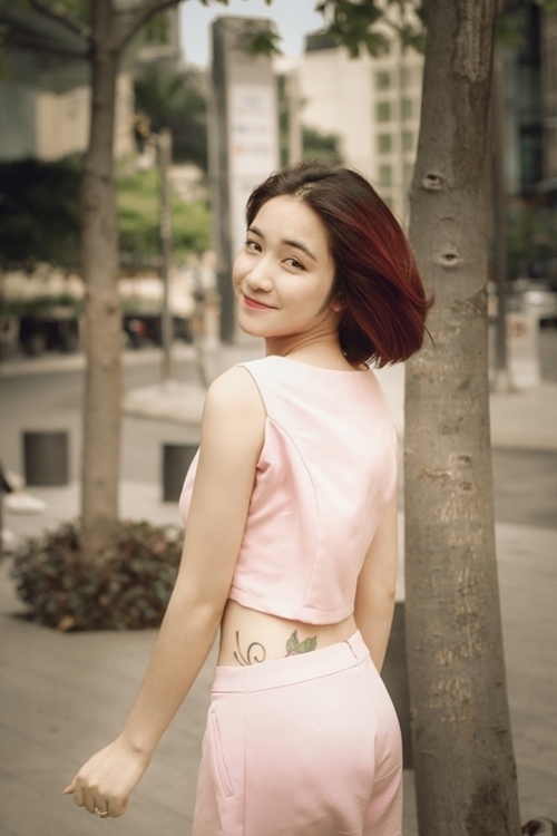Những cô em gái xinh đẹp, tài năng của các MC truyền hình - 8