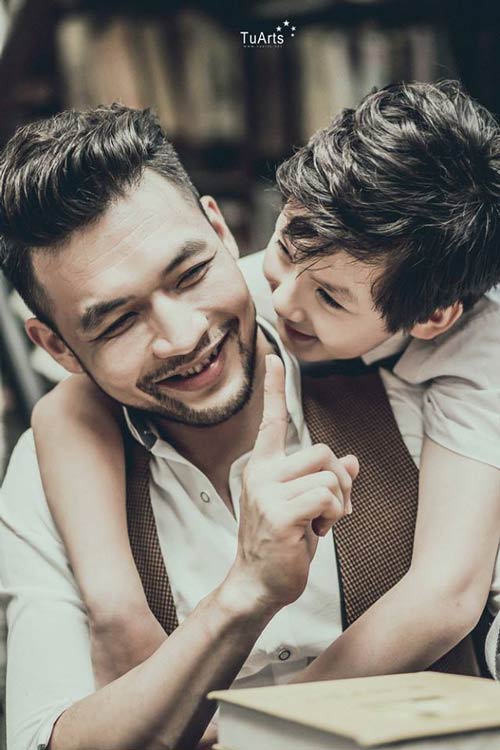 Bộ ảnh quot;Bố ơi mình đi đâu thếquot; cực chất của 2 bố con - 11
