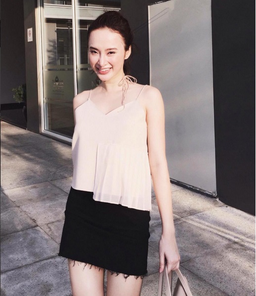 Váy áo 200-300 ngàn của Angela Phương Trinh gây sốt - 2