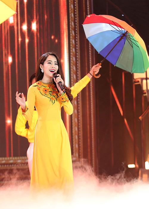 Hoa khôi Nam Em đẹp ngọt ngào, chinh phục giám khảo - 6
