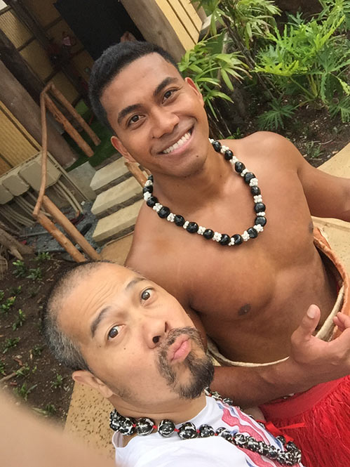Đức Hùng trẻ trung, nhỉ nhảnh khi quot;du híquot; hòn đảo Hawaii - 4