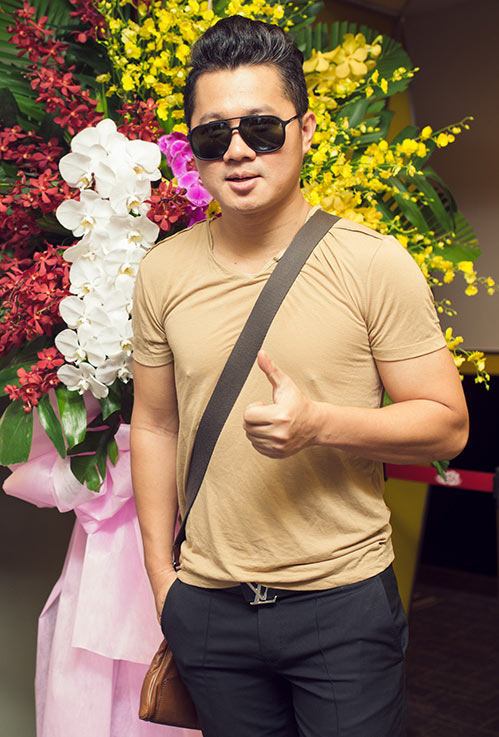 Hồ Việt Trung chi hơn 500 triệu đi quot;Giải cứu tiểu thưquot; - 9