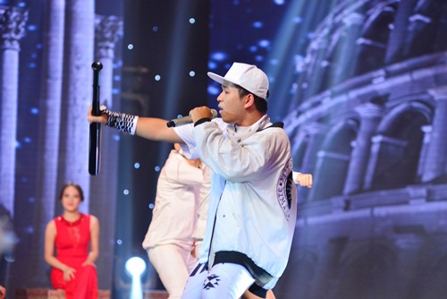 X-Factor: 3 cô gái quot;mũm mĩmquot; bị loại, SGirl nhận “mưa” lời khen - 8