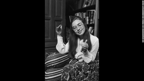 Những dấu mốc quan trọng trong cuộc đời ứng viên TT Mỹ Hillary Clinton - 2