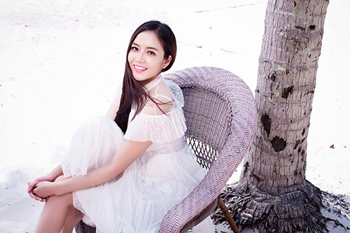 Chân dài Ngọc Quý thả dáng tinh khôi giữa đảo ngọc - 3