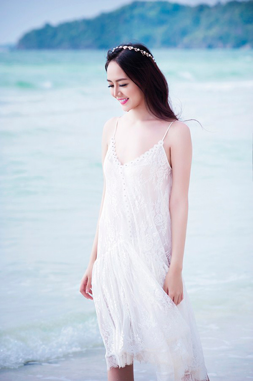 Chân dài Ngọc Quý thả dáng tinh khôi giữa đảo ngọc - 8